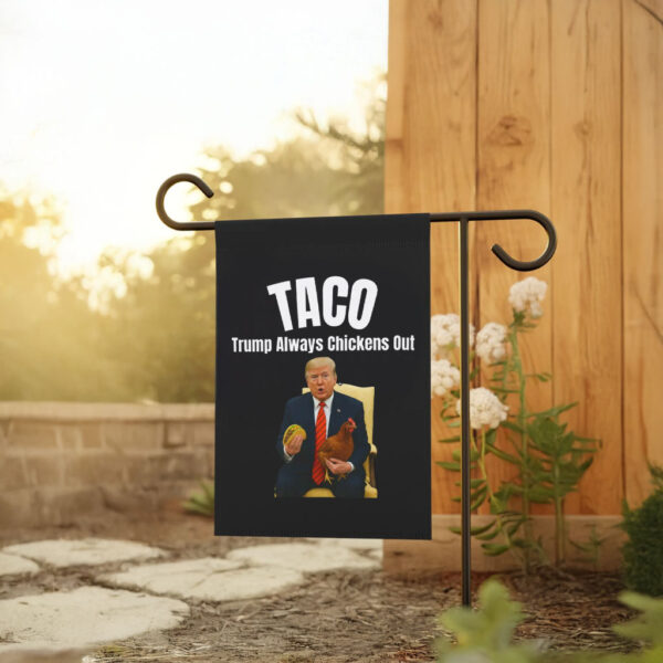 Tariffs & Trade Humor, Trump Always Chickens Out Flag