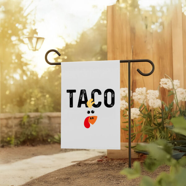 TACO-Chicken-Flag,-Trump-Always-Chickens-Out-Flag,-No-King-in-America-Flags