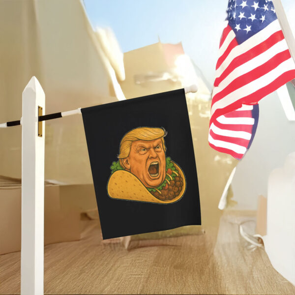 Taco-Trump-Flag,-Trump-Always-Chickens-Out-Flag,-Funny-Donald-Trump-Flag