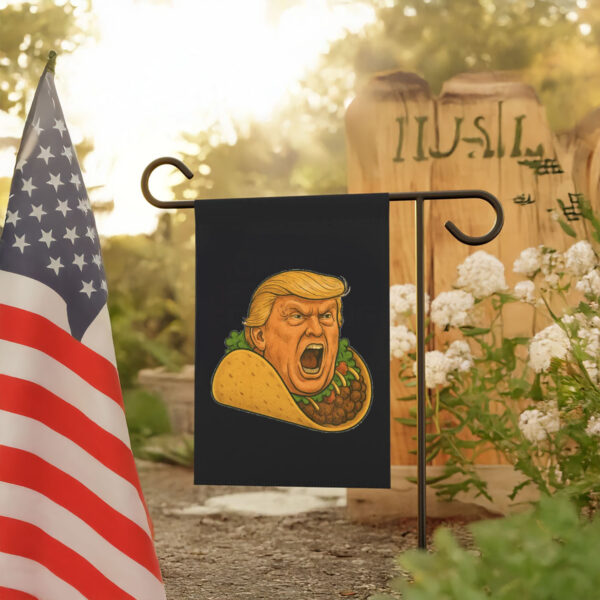 Taco-Trump-Flag,-Trump-Always-Chickens-Out-Flag,-Funny-Donald-Trump-Flag-us