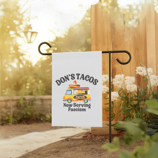 Trump-Taco-Chicken-Flag,-Anti-Trump-Taco-Truck-Flag,-Don's-Tacos-Protest-Flags